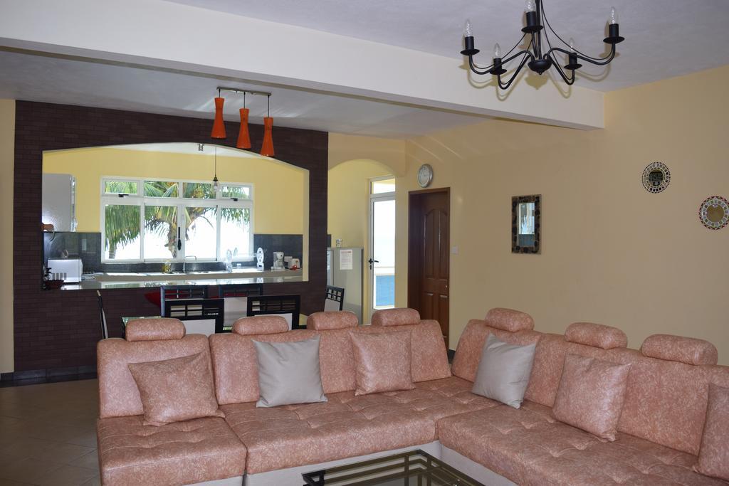 Baywatch Apartment La Gaulette Luaran gambar