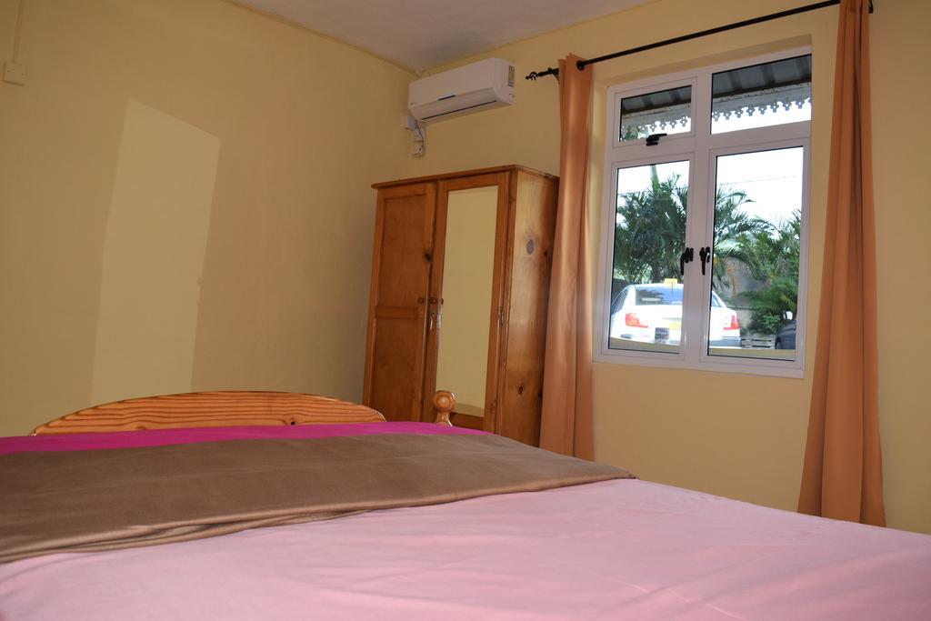 Baywatch Apartment La Gaulette Luaran gambar